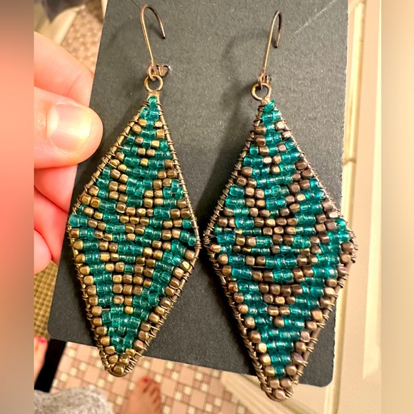 Jewelry - Handmade Diamond Shape Bead & Brass Drop Earrings - Green and gold - chevron